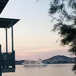 Nostos *