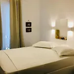 Nostos Парос