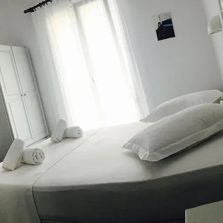 Nostos 公寓 Páros